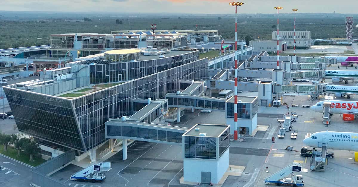 Bari International Airport-Karol Wojtyla